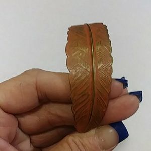 NWT METAL BROWN CUFF BRACELET